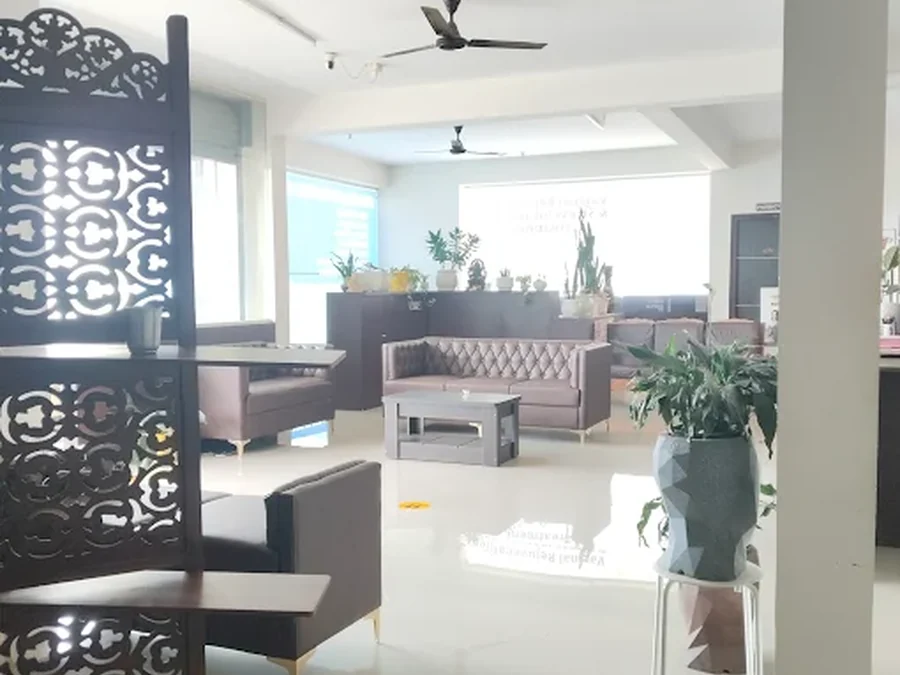 Clinic lounge